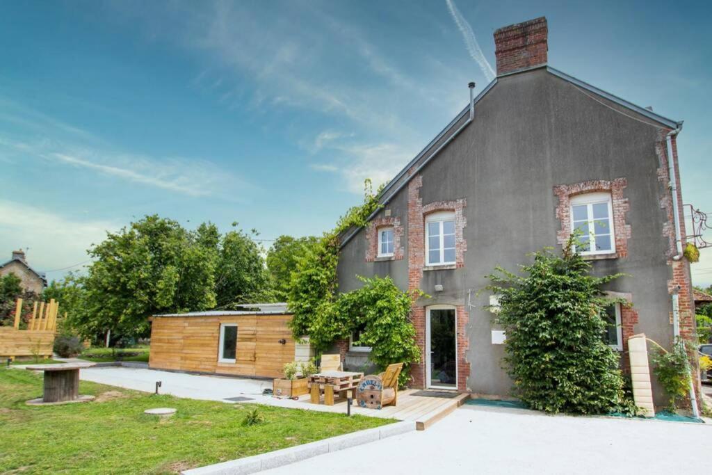 La Maison Reseau Cycle Et Gites Clécy Eksteriør billede
